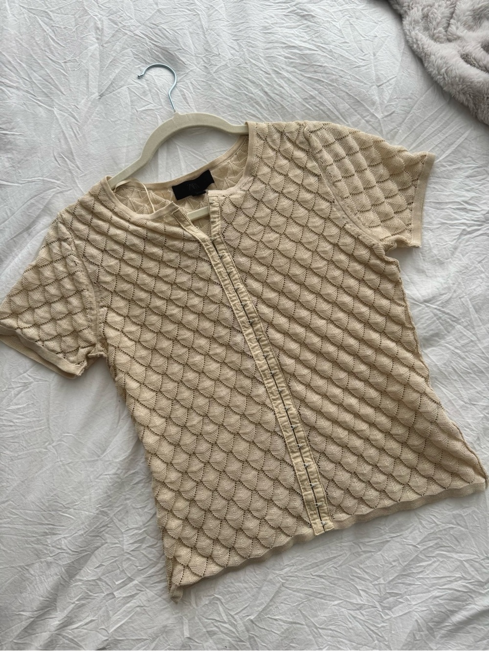 Zara Textured Cream Short-Sleeve Knit Top